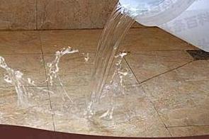 措美漏水维修 免砸砖防水材料该如何施工